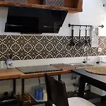 La Sultana